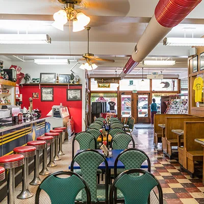 Mapleton Restaurants