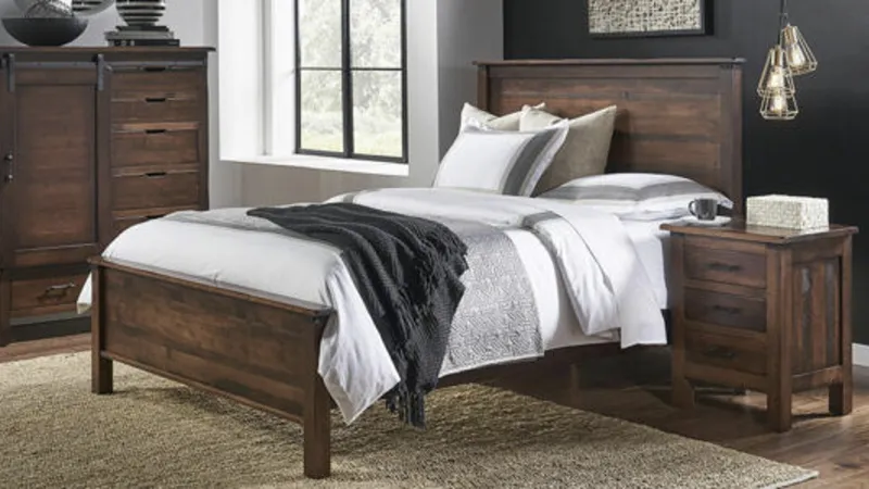 Daniels Amish Collection