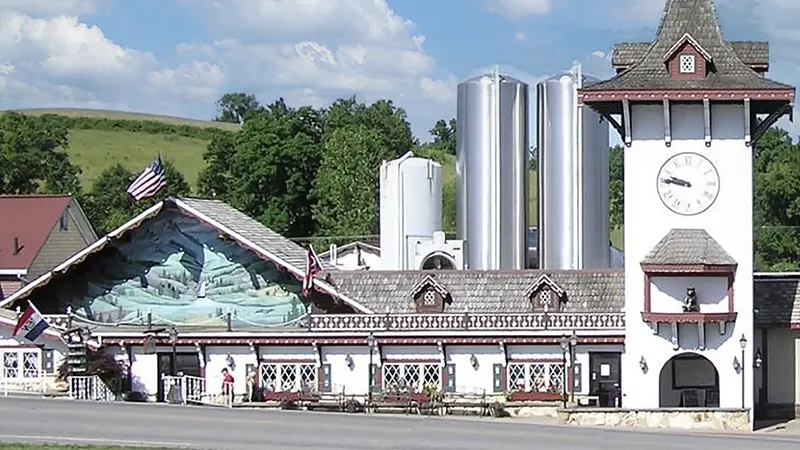 Guggisberg Cheese in Ohio