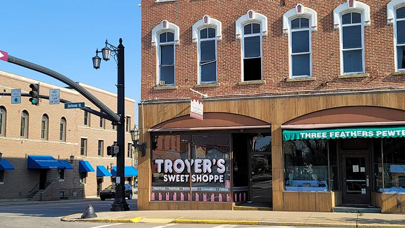 troyers-sweet-shoppe