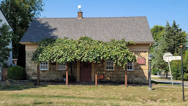 Stone Cottage Inn