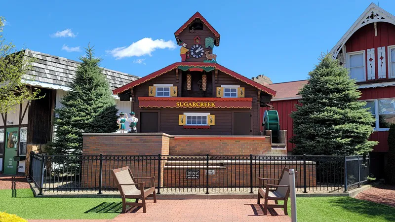 sugarcreek giant cuckoo clock